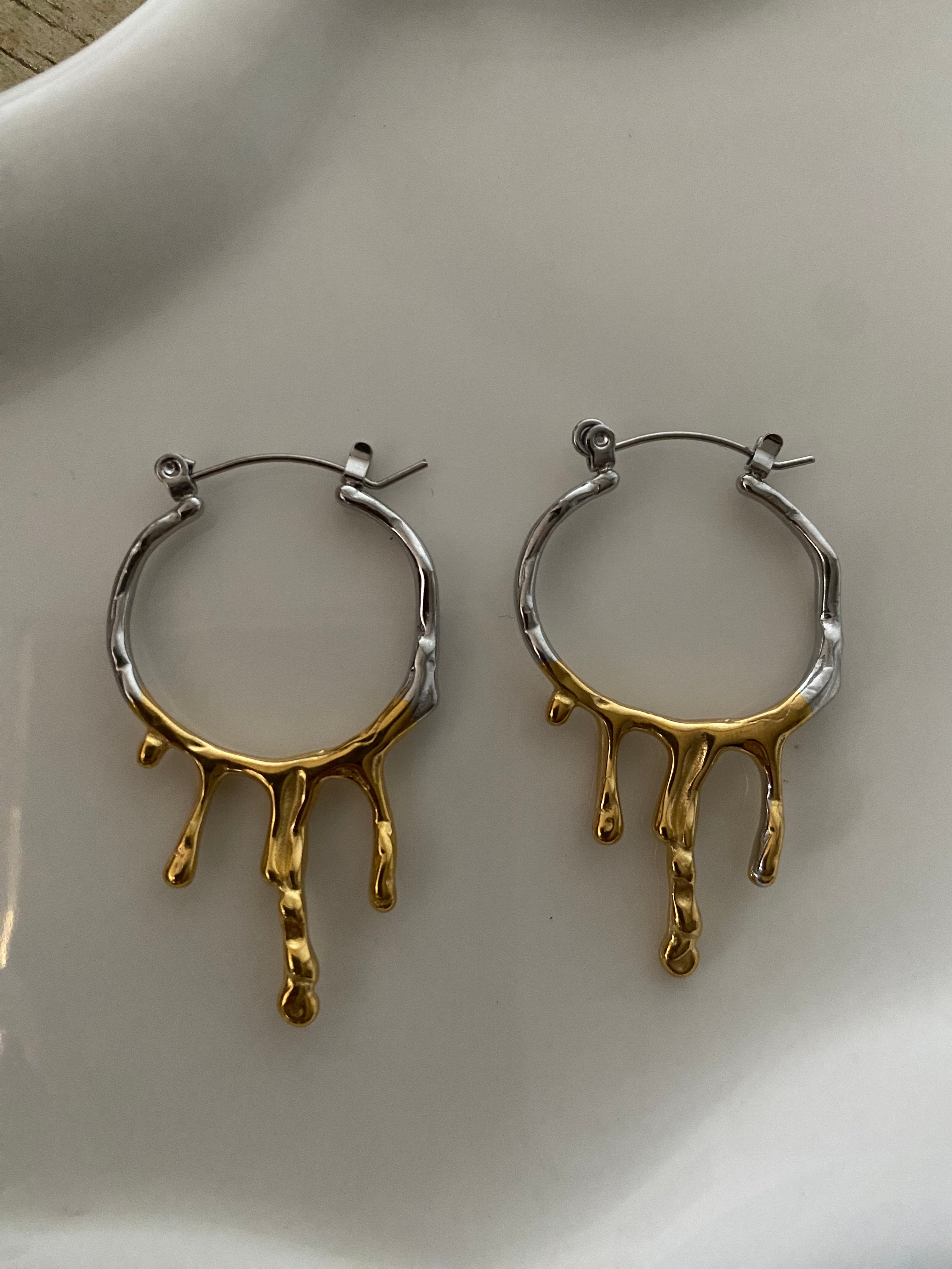 2-Tone Irregular Drip Hoop Earrings - GRISÉ NYC 4