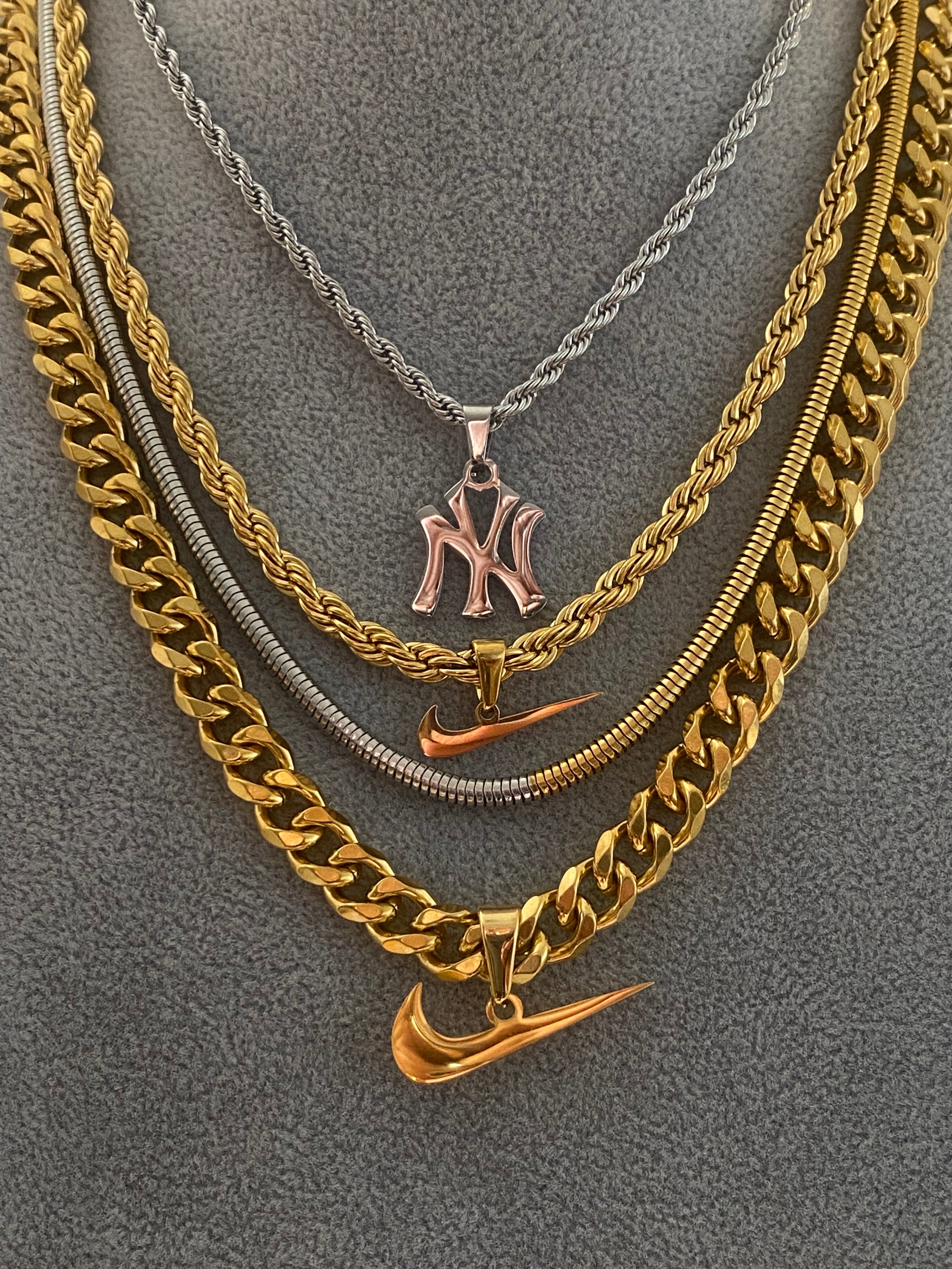 Just Do It Pendant 18k Gold Cuban Necklace - GRISÉ NYC 4