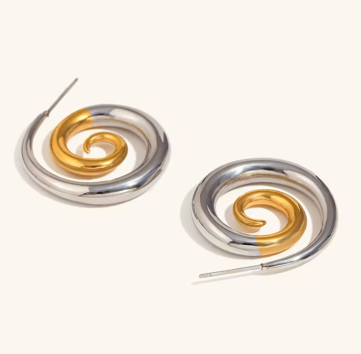 2-Tone Swirl Earrings - GRISÉ NYC 2