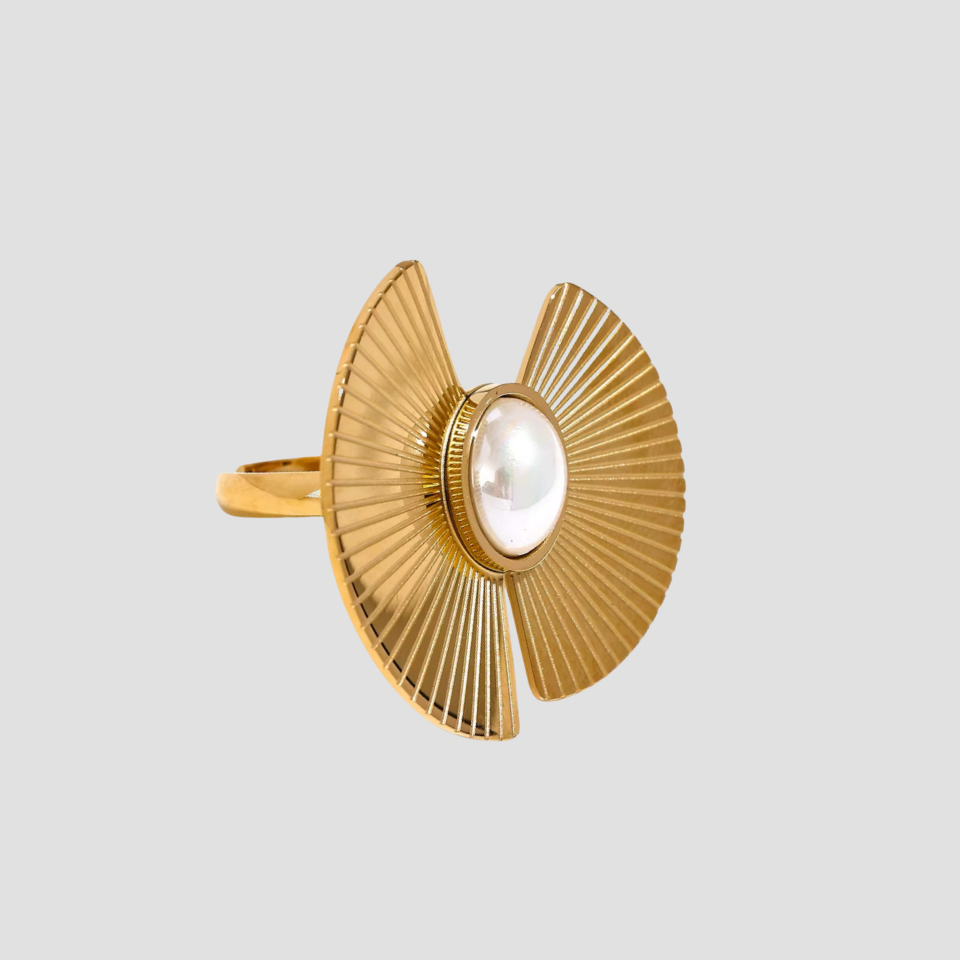 Double Fan Pearl 18k Gold Ring - GRISÉ NYC 1