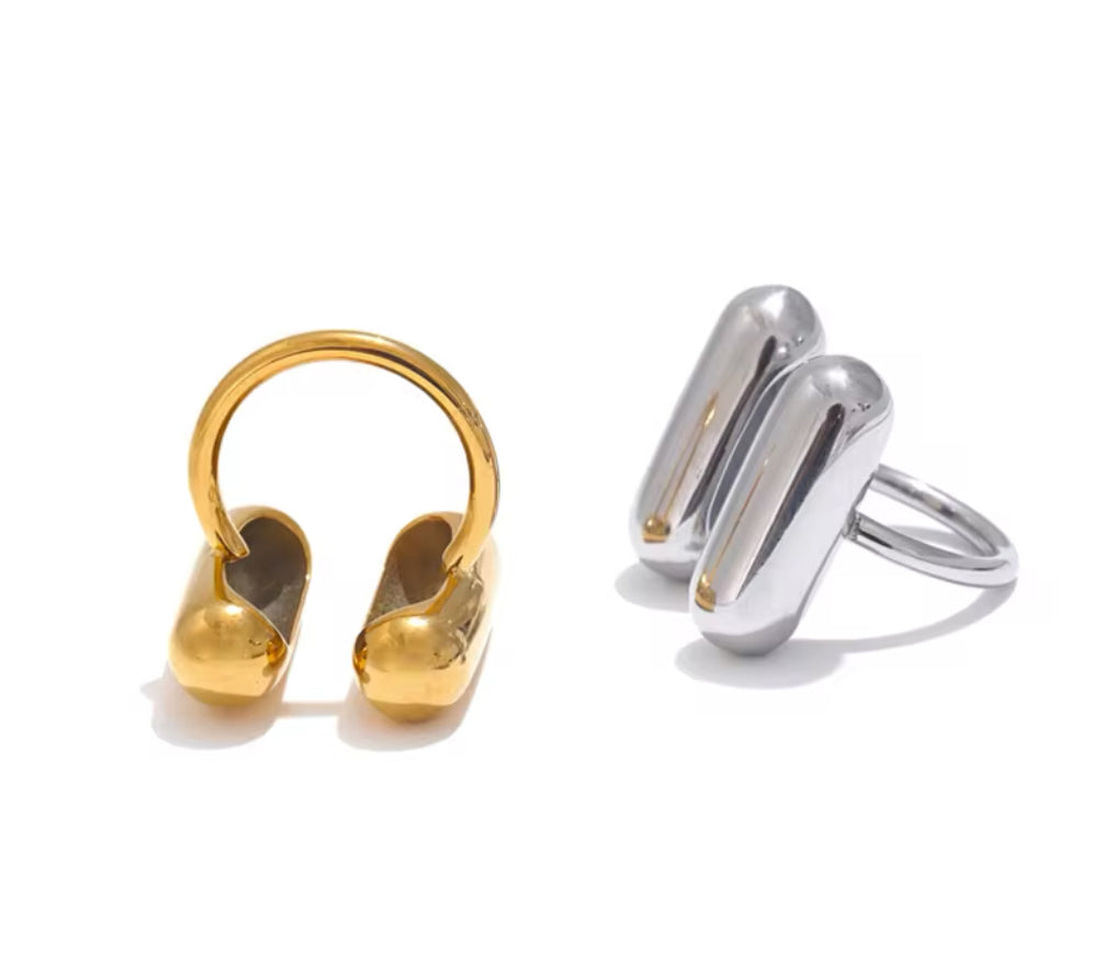 Double Pill 18k Gold Ring - GRISÉ NYC 4