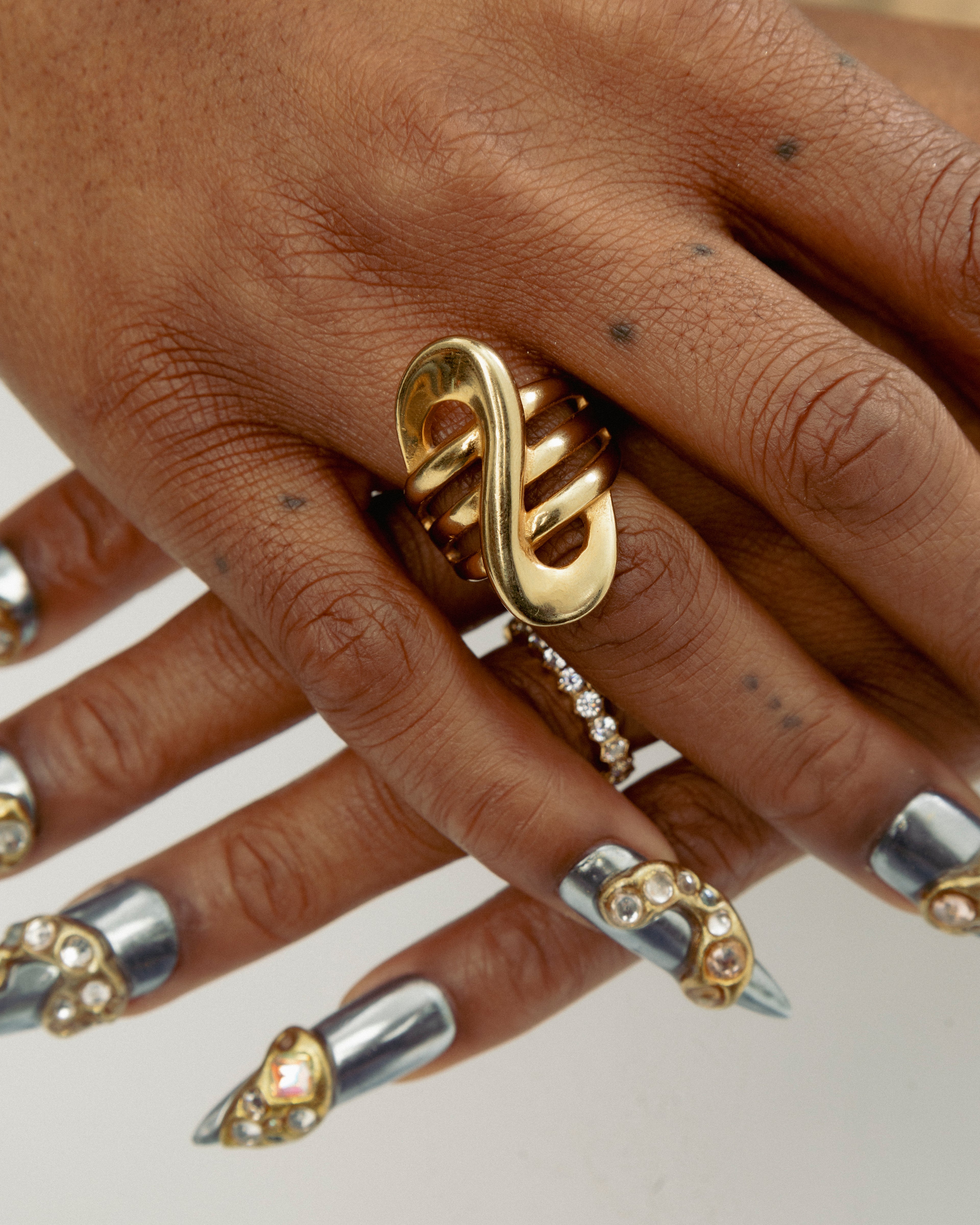 S-Layer 18k Gold Ring