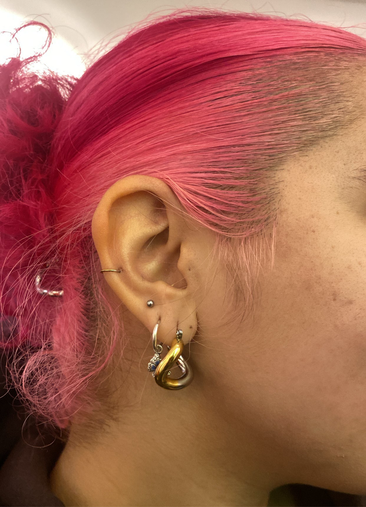 2-Tone Trapezoid Twist Hoop Earrings