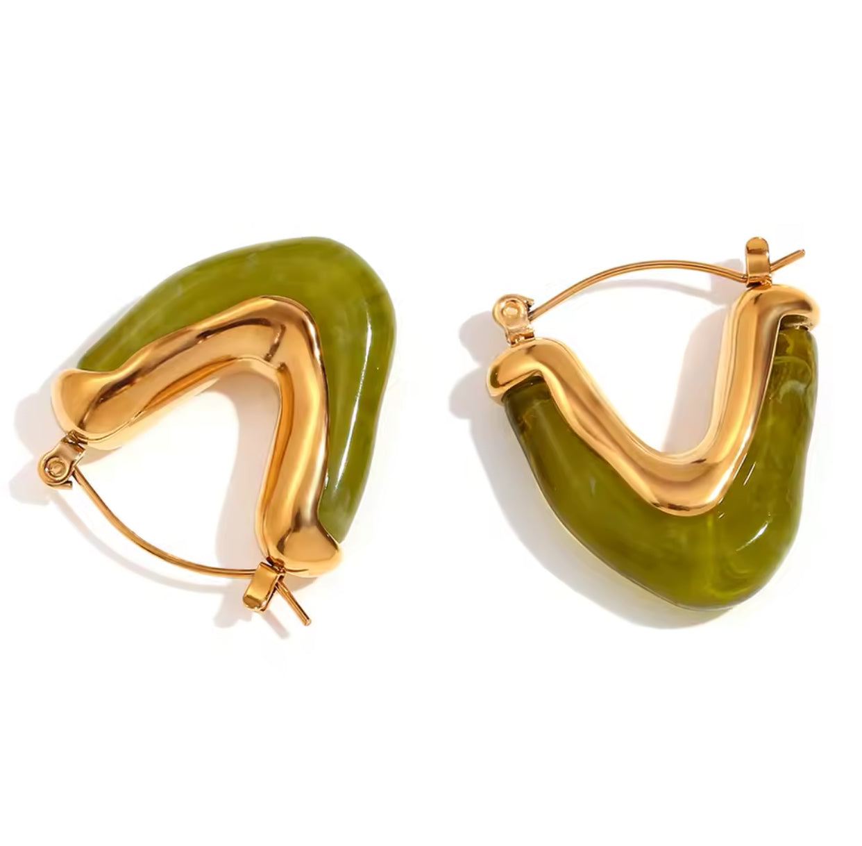 Olive Resin V-Shape 18k Gold Earrings - GRISÉ NYC 3