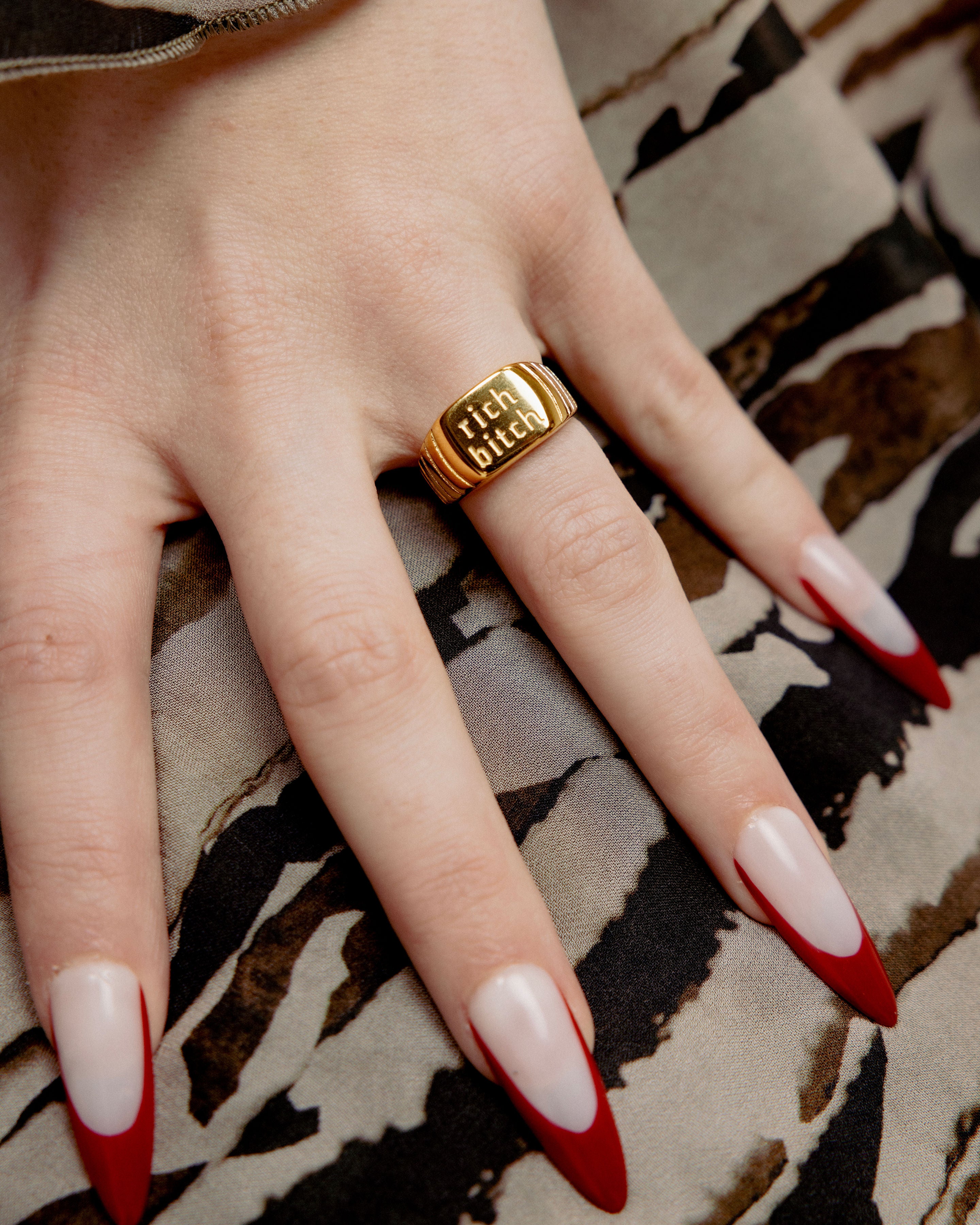 Rich Bitch $$$ Signet Ring - GRISÉ NYC 3