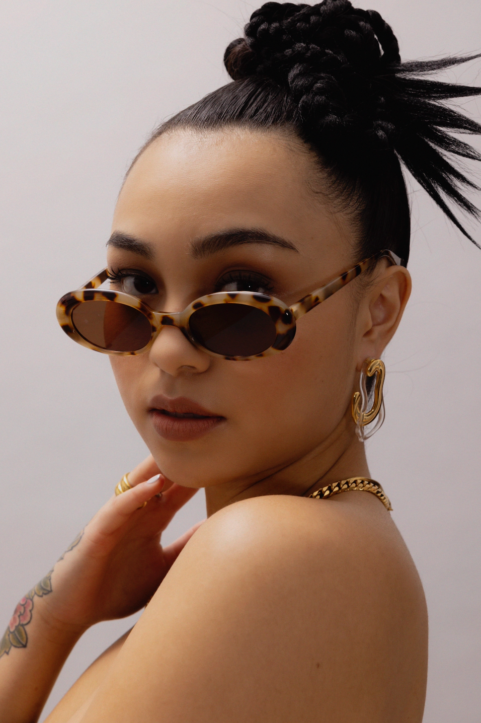 Retro Leopard Round Sunglasses - GRISÉ NYC 2