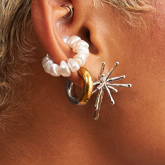 2-Tone Gold Stainless Steel Hoops Earrings - GRISÉ NYC 3