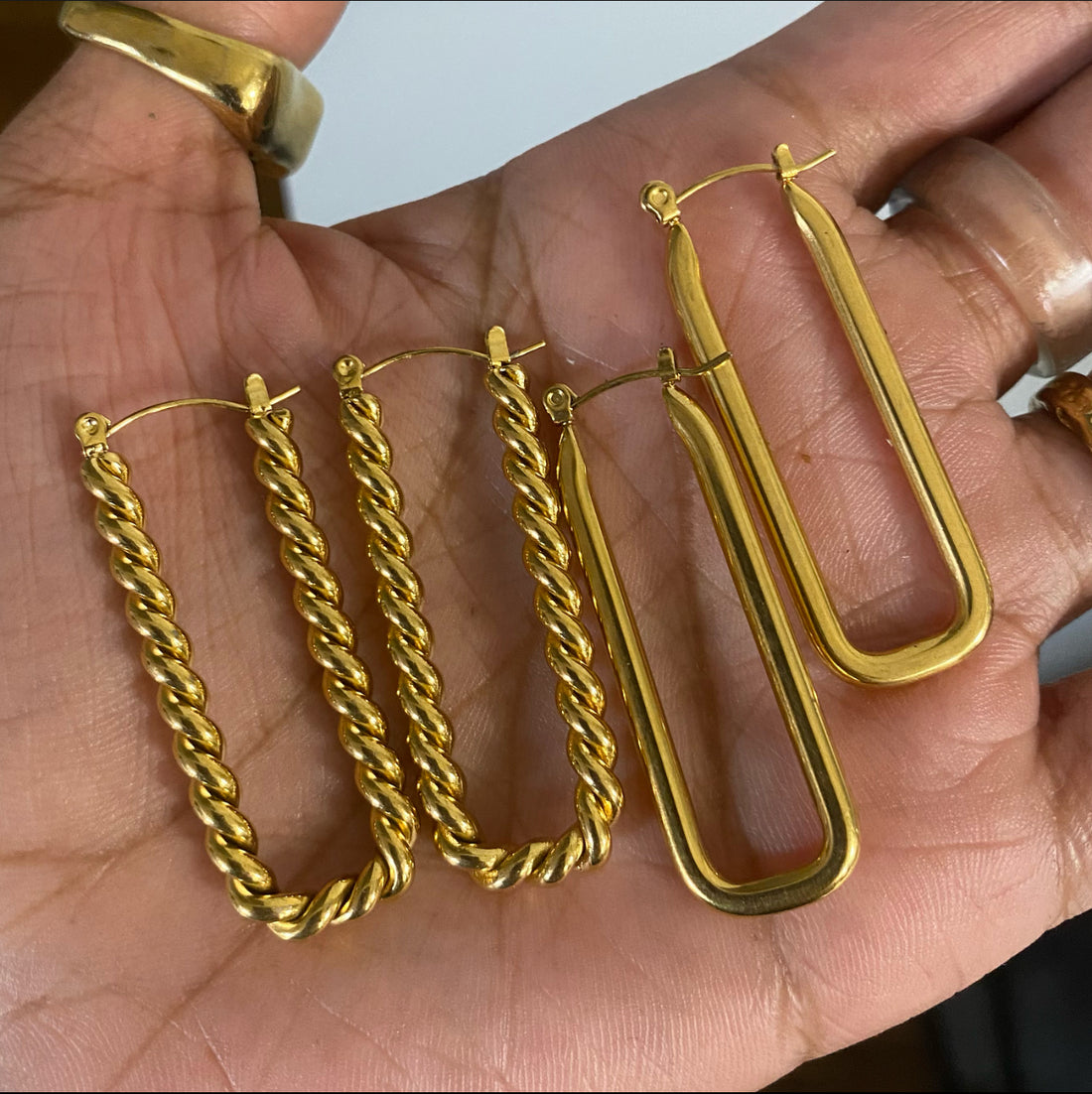 Twisted Oblong 18k Gold Rectangle Earrings