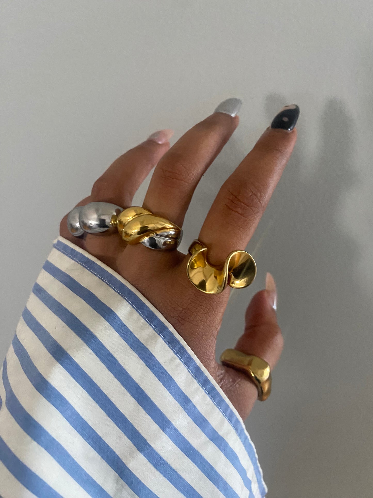18k Gold Plated Unico Twisted Ring