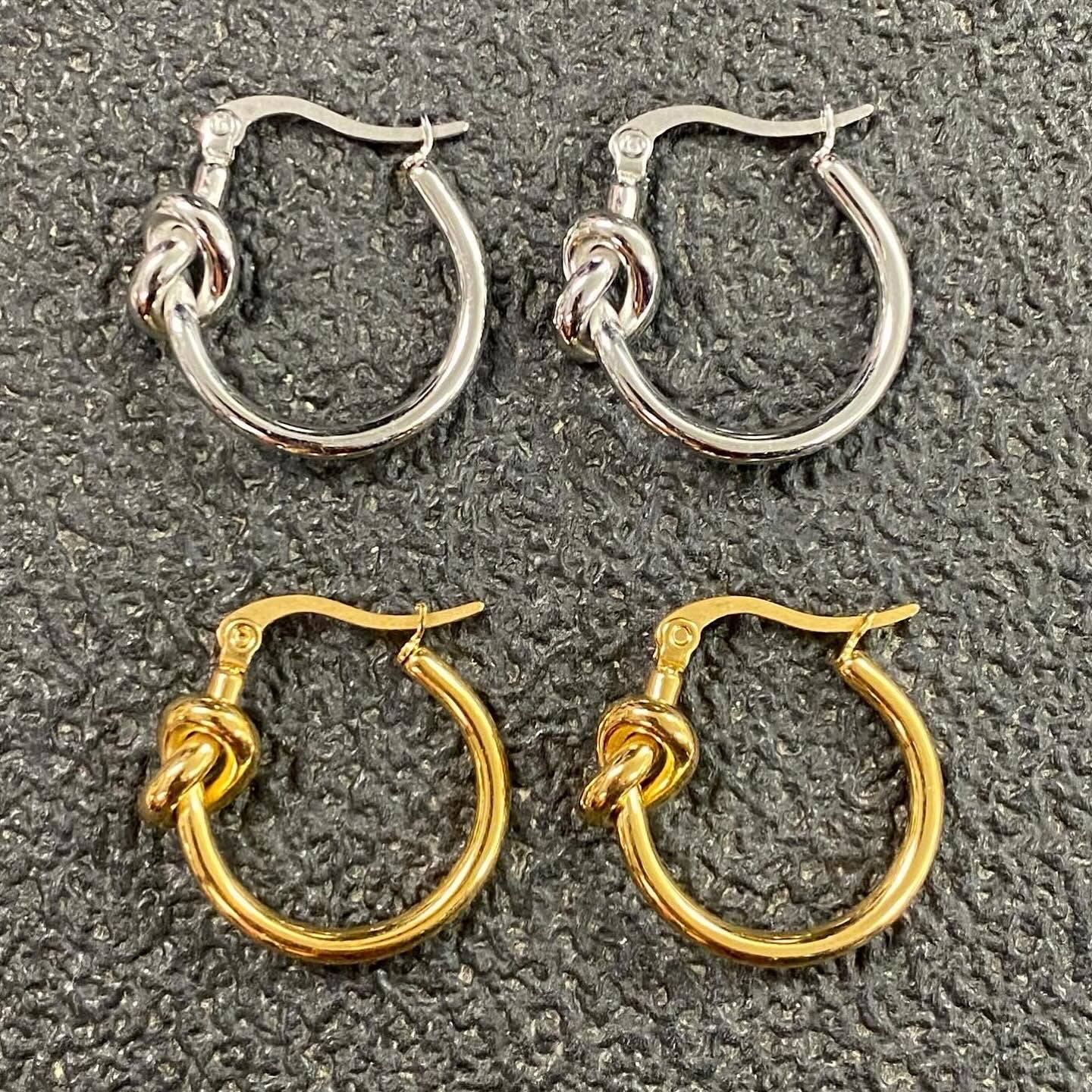 Vintage Knot Hoop 18k Gold Hoop Earrings
