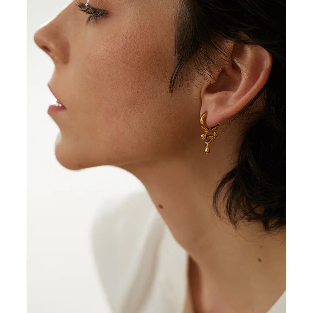 Drip Huggie 18k Gold Earrings