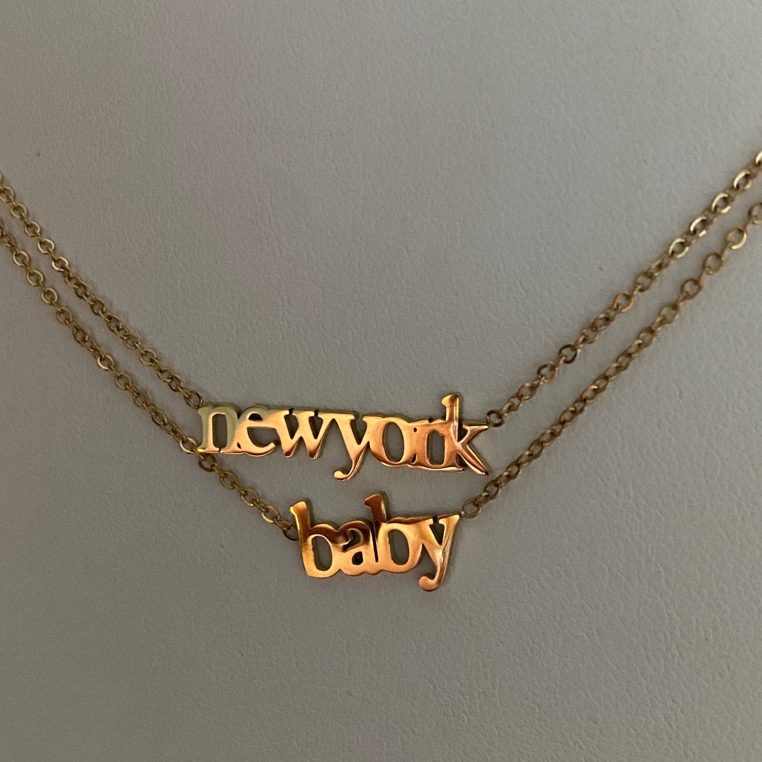 Dainty ‘newyork’ Necklace