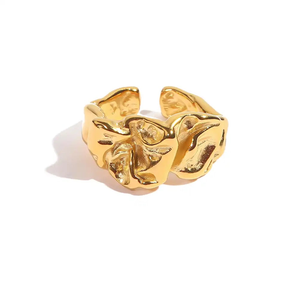 Rugged 18k Gold Nugget Ring