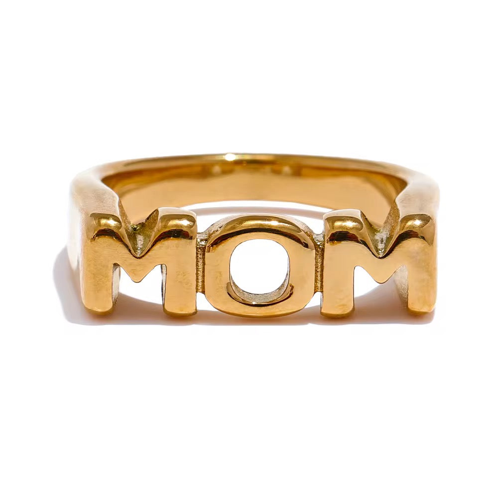 Family Ties 18k Gold Ring Collection