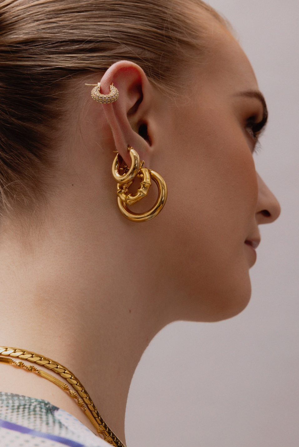 30mm 18k Gold Hoops Earrings