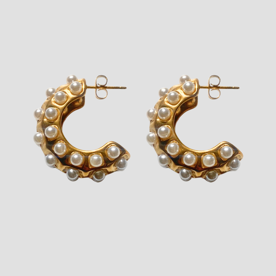 Mimi bold pearl hoop earrings in 18k gold plated stainless steel with simulated pearls by GRISÉ NYC.