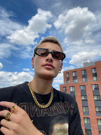 GRISÉ NYC Waves Ring styled gold ring on model