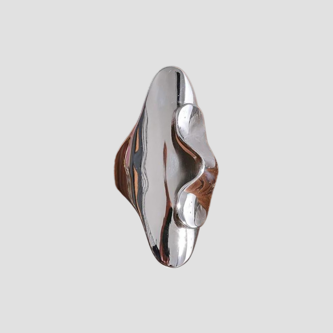 GRISÉ NYC XL Armor stainless steel ring in silver waterproof and tarnish resistant.