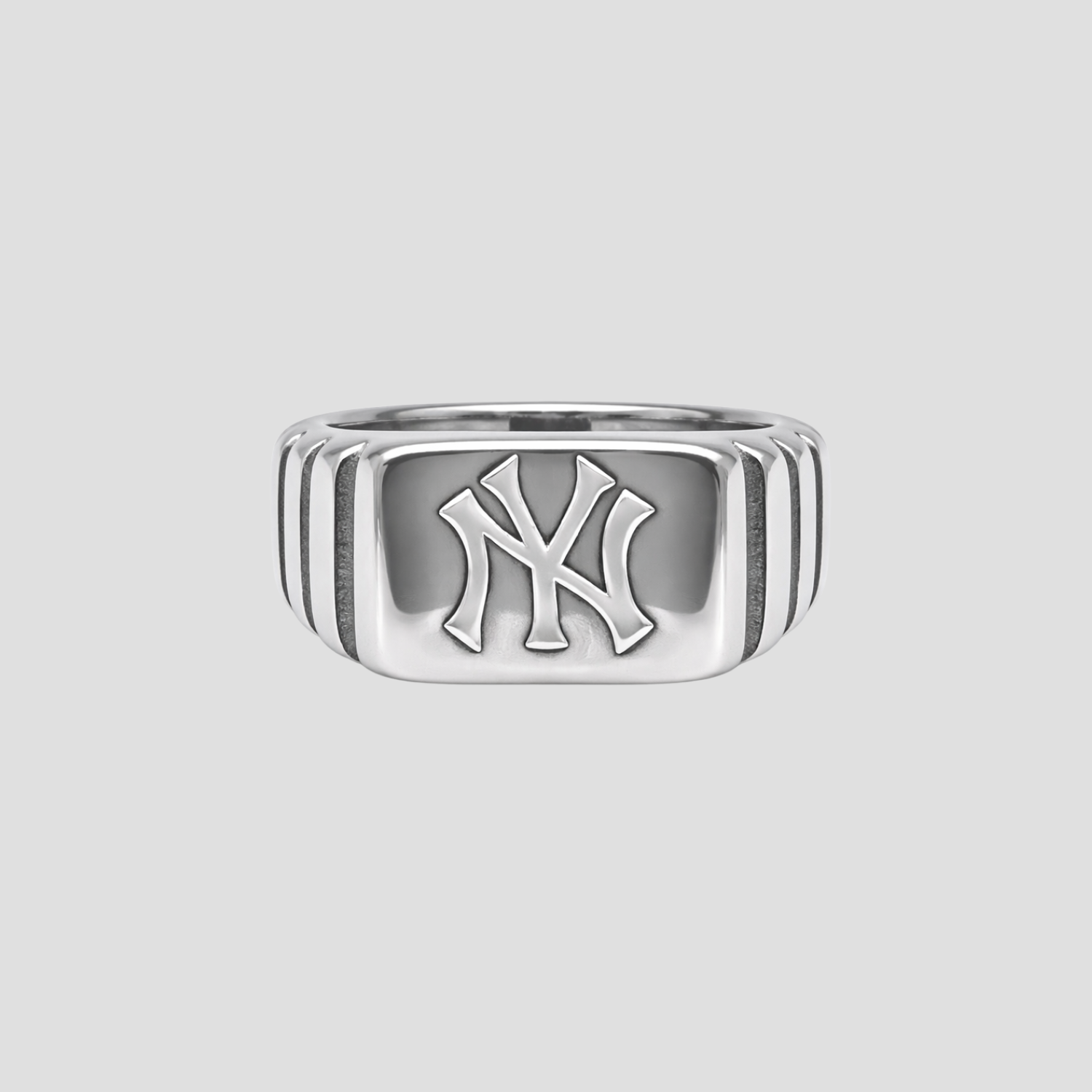 New York Yankees Legacy Stainless Steel Ring