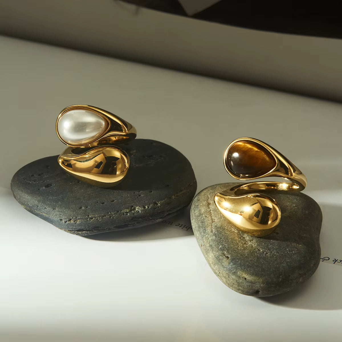 Sculptural 18k Gold Perlita and Tiger&